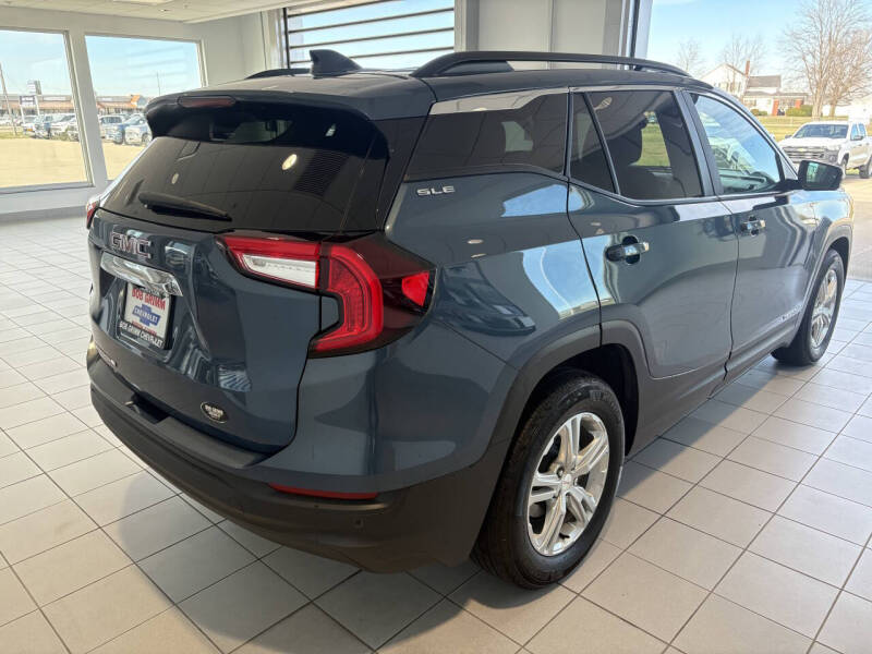 2024 GMC Terrain SLE
