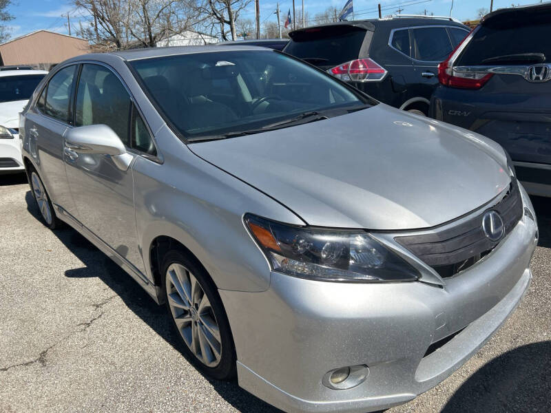 2010 Lexus HS's photo