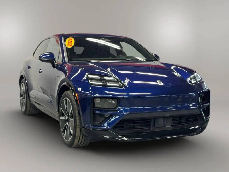 2024 Porsche Macan Turbo Electric