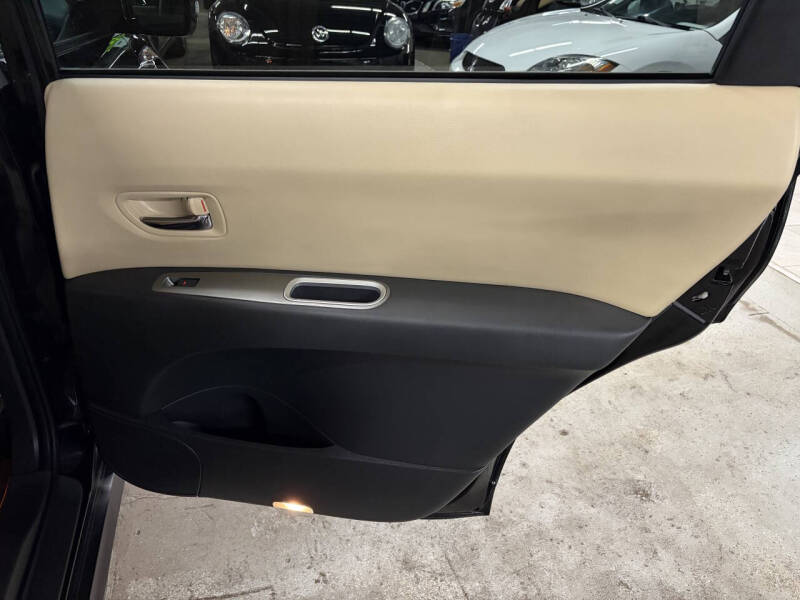 2008 Subaru Tribeca Ltd. 5-Pass.