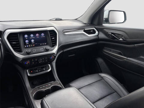 2021 GMC Acadia SLT