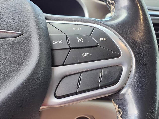 2020 Chrysler Voyager LX