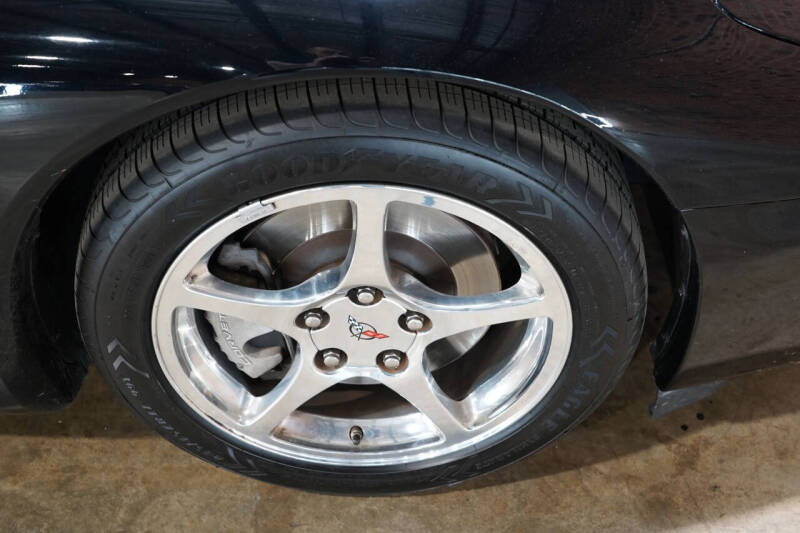 2004 Chevrolet Corvette