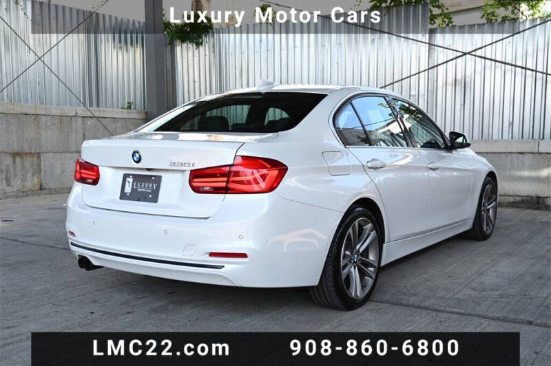 2017 BMW 3 Series 330i xDrive