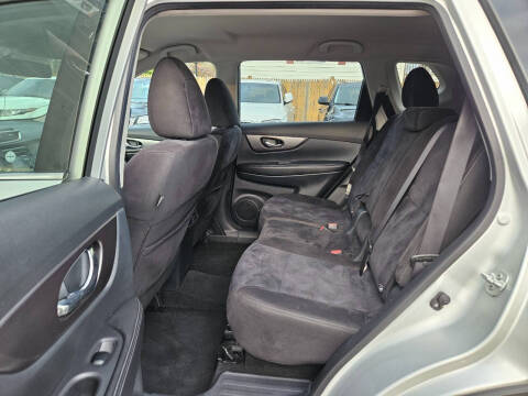 2015 Nissan Rogue SV