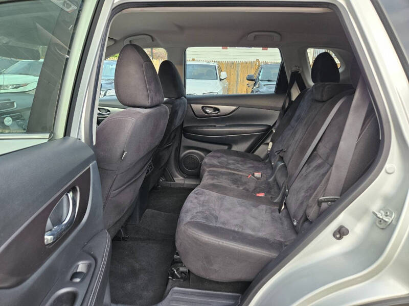 2015 Nissan Rogue SV