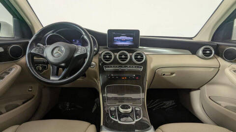 2019 Mercedes-Benz GLC GLC 300