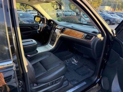 2013 Cadillac Escalade ESV Platinum Edition