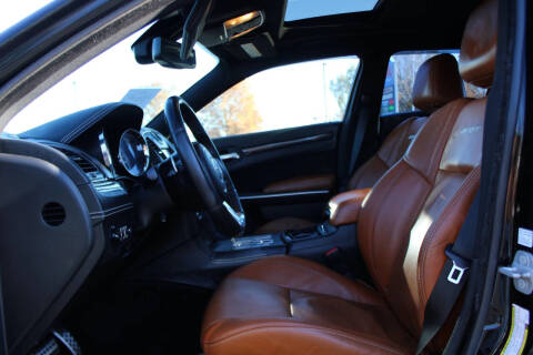 2014 Chrysler 300 SRT8