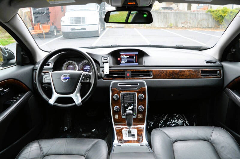 2012 Volvo S80 T6 Premier Plus