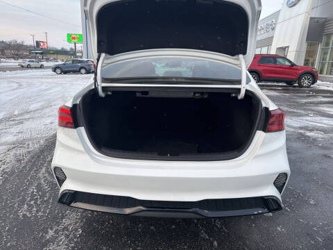 2024 Kia Forte GT-Line