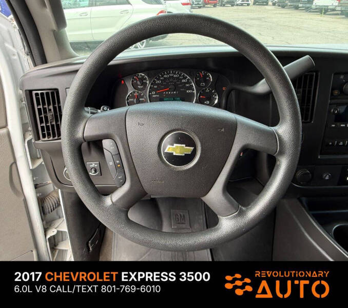 2017 Chevrolet Express LT 3500