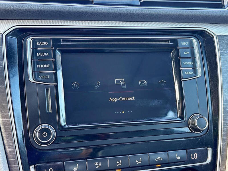 2018 Volkswagen Passat