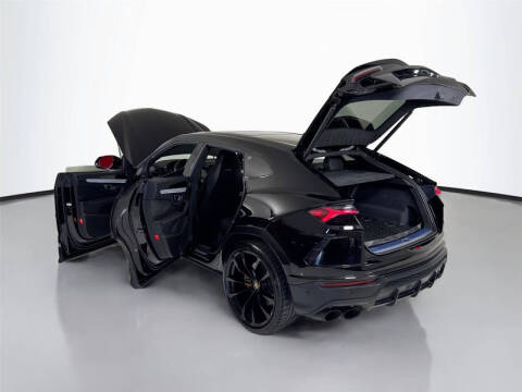 2020 Lamborghini Urus