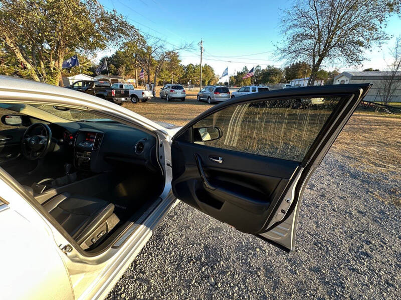 2010 Nissan Maxima 3.5 SV