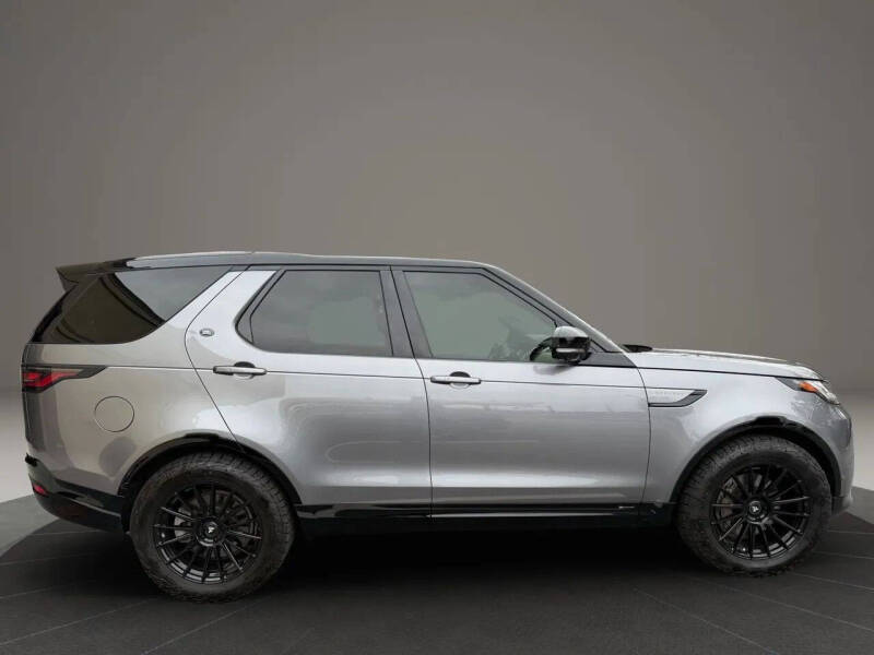 2021 Land Rover Discovery P300 S R-Dynamic