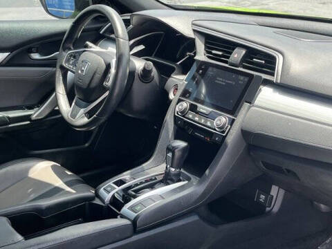 2017 Honda Civic Touring