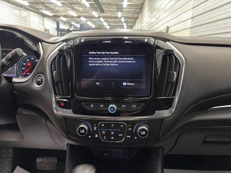 2021 Chevrolet Traverse LT Leather