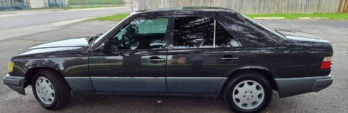 1994 Mercedes-Benz E-Class E 320