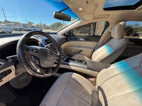 2017 Lincoln MKZ Reserve