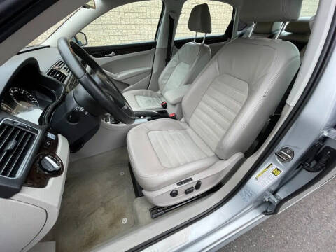 2014 Volkswagen Passat 2.0L TDI SEL Premium