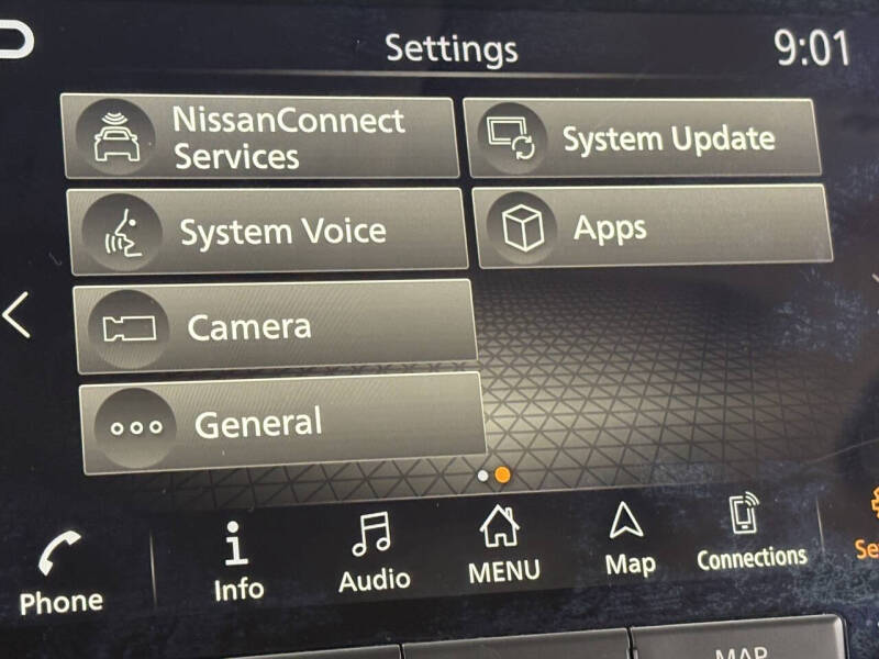 2020 Nissan Titan SL