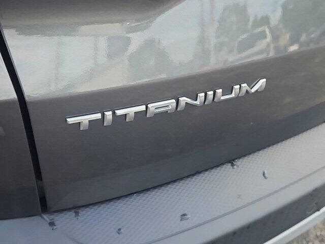 2020 Ford Escape Titanium