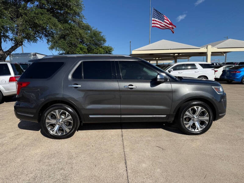 2018 Ford Explorer Platinum