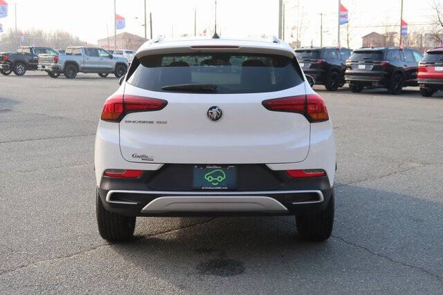 2022 Buick Encore GX Select