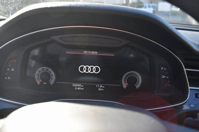 2023 Audi Q7 quattro Premium 45 TFSI