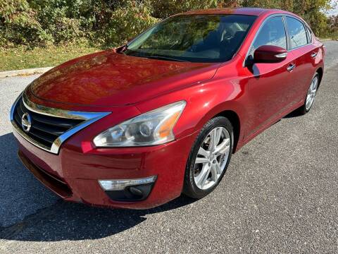 2013 Nissan Altima for sale at Premium Auto Outlet Inc in Sewell NJ