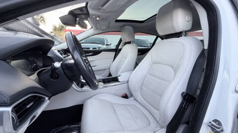 2020 Jaguar XE P250 S