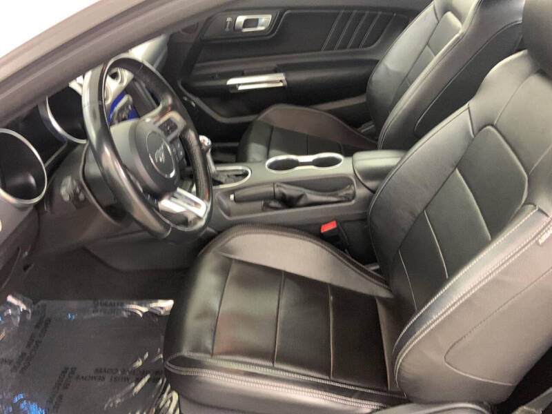 2023 Ford Mustang EcoBoost Premium