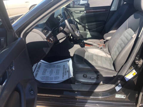 2013 Volkswagen Passat TDI SEL Premium