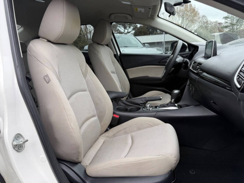 2016 Mazda MAZDA3 i Sport