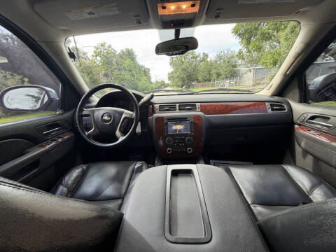 2012 Chevrolet Suburban LTZ
