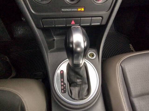 2015 Volkswagen Beetle 1.8T Classic PZEV