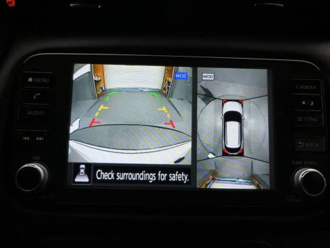 2022 Nissan Kicks SR