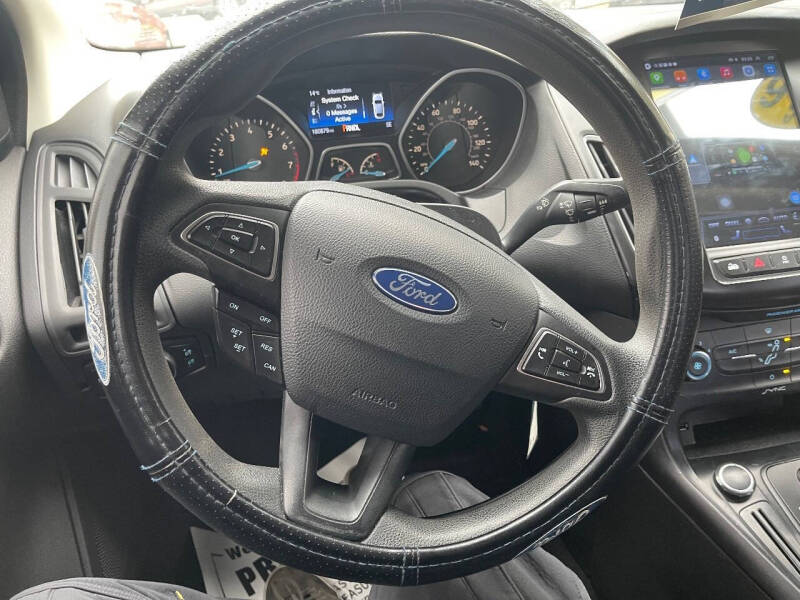 2016 Ford Focus SE