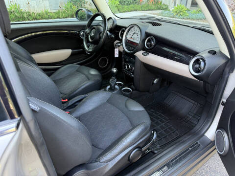 2013 MINI Hardtop Cooper