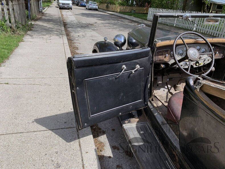 1934 Packard 8 Coupe Roadster