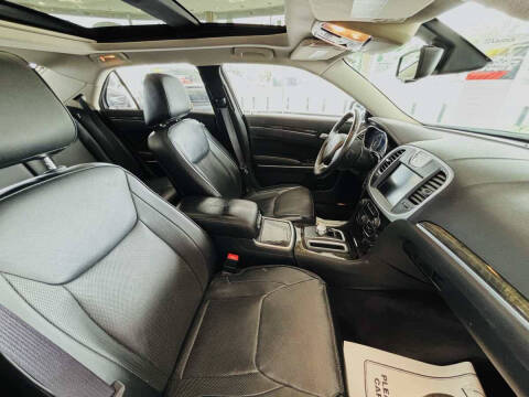 2016 Chrysler 300 C