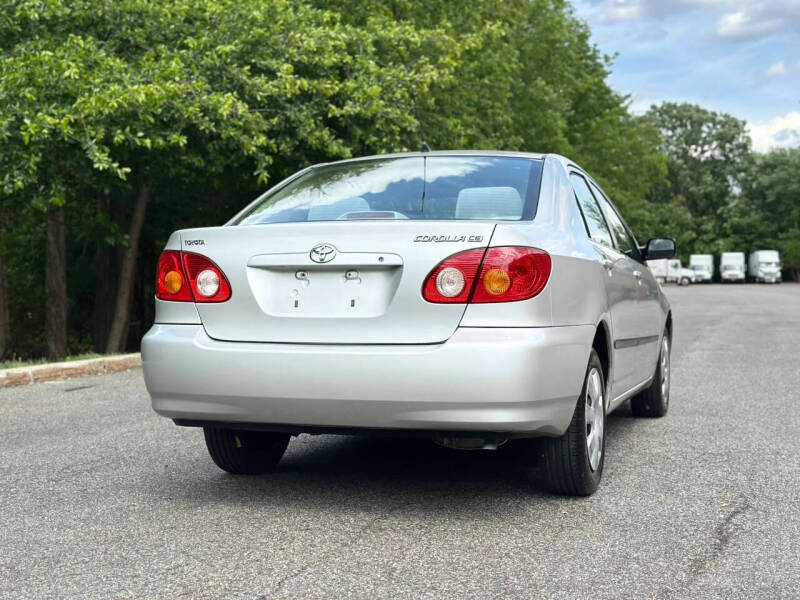 2004 Toyota Corolla