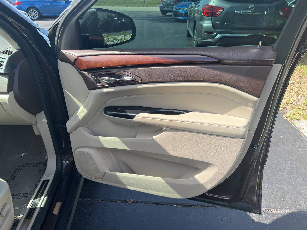 2015 Cadillac SRX  - $18,900