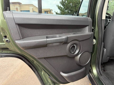 2008 Jeep Commander Sport