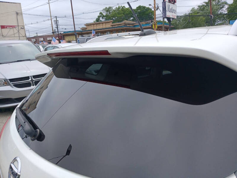 2011 Nissan Rogue SV