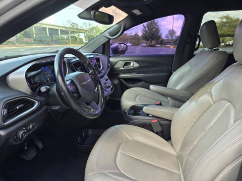 2019 Chrysler Pacifica Touring Plus