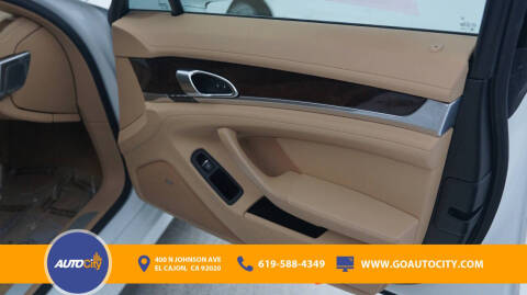 2015 Porsche Panamera