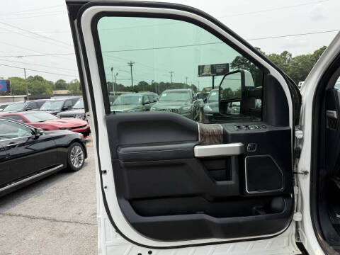 2017 Ford F-350 Super Duty Lariat