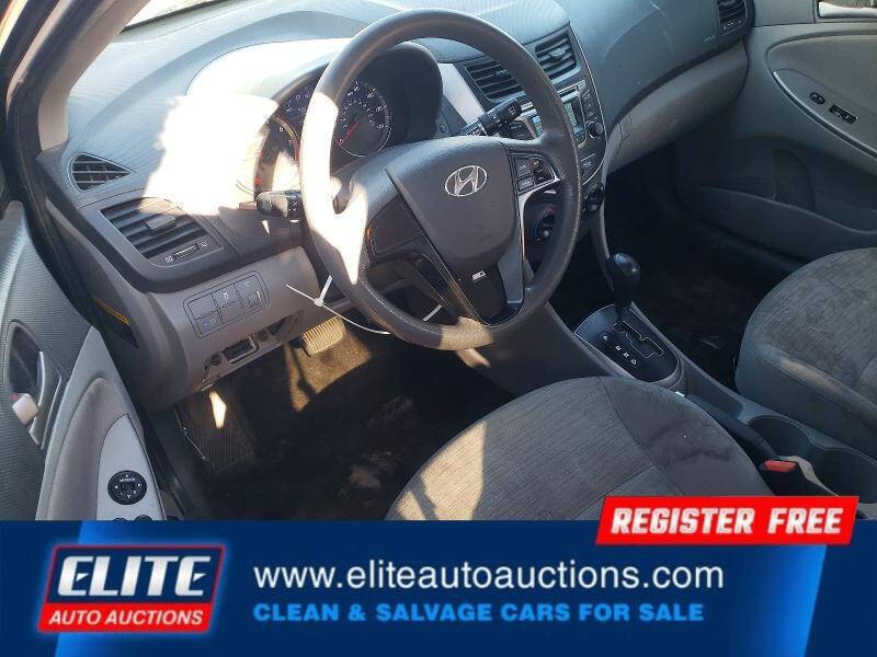 2017 Hyundai Accent SE